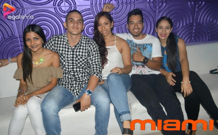 Foto 33 de Miami Bar - Hallowen 2016 en Miami Bar Cali, Cali