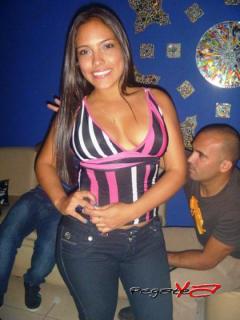 Foto 2 de Enero 13 del 2012 en El Palenque Cantina Cali, Cali