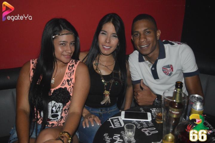 Foto 22 de La Lora - 2do Fds Abril 2016 en La Lora Bar, Cali