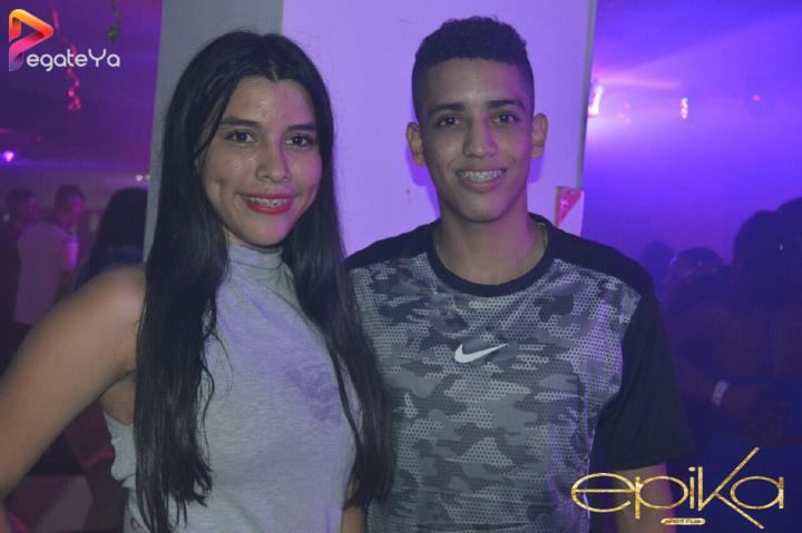 Foto 38 de EPIKA - 4to FDS SEP. 2016 en Epika Night Club, Cali