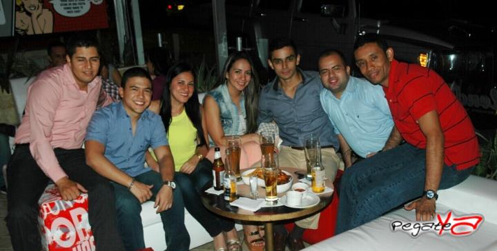 Foto 36 de Blondie - Agosto 09 del 2014 en Blondie Bar Cali, Cali