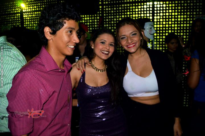 Foto 142 de Bling viernes 31 de octubre de 2014 en Bar Bling Bucaramanga, Bucaramanga