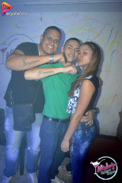 Foto 10 de MIDAJU - 2DO Fds Nov. 2015 en Midaju Bar