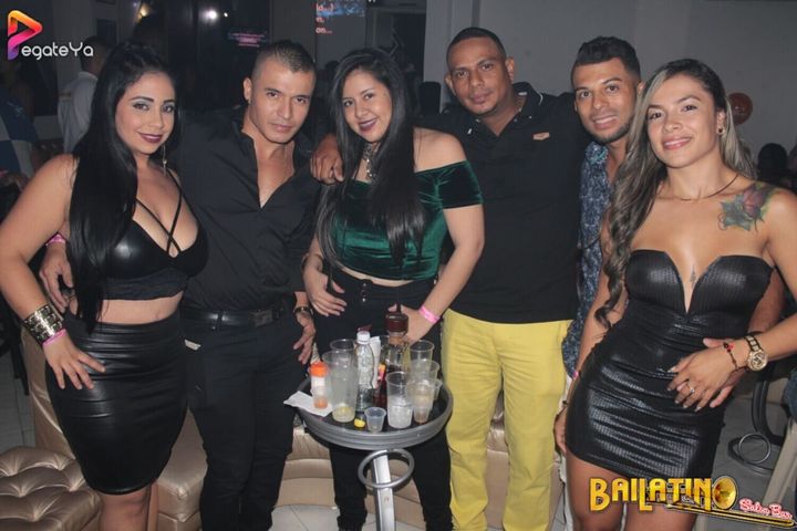 Foto 39 de Bailatino - 5to Fds Sept. 2017 en Bailatino - Bar, Cali