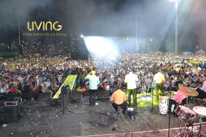 Foto 18 de Living Conciertos Feria De Cali 2016 en Living Night Club, Cali