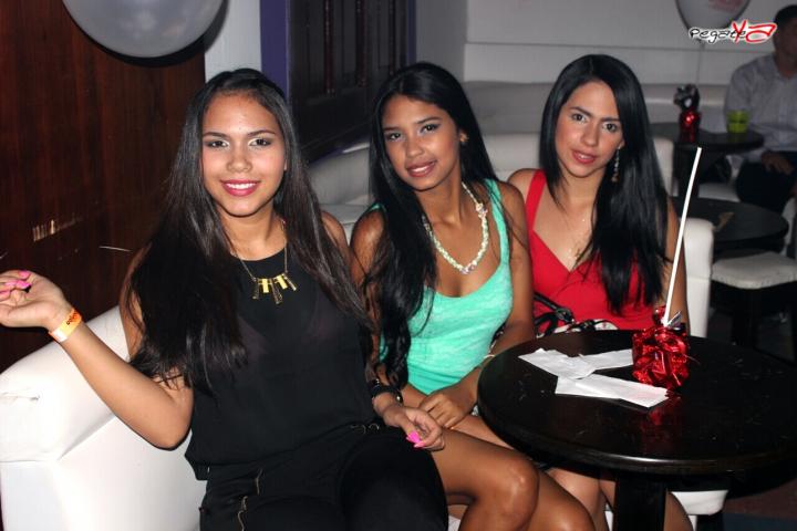 Foto 15 de Zambomba - Amor y Amistad en Club Zambomba, Cali