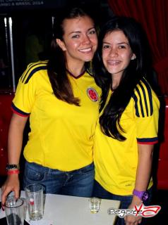 Foto 11 de Octubre 12 del 2013 en Black Jack Food & Drinks