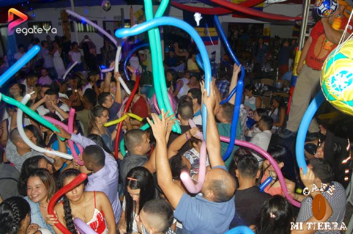 Foto 16 de Cafe mi Tierra - 3er Fds junio 2016 en Cafe Mi Tierra, Cali