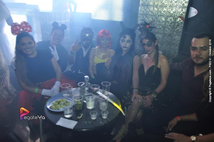 Foto 54 de PISO V - 29 Octubre 2016 en Bar Piso V Bucaramanga, Bucaramanga