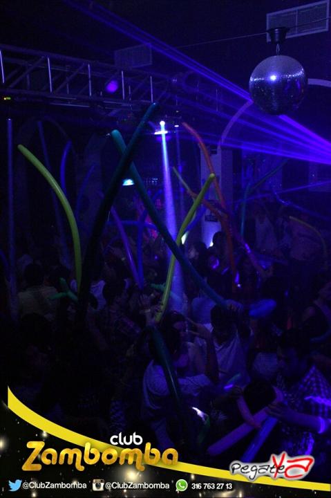 Foto 46 de ZAMBOMBA - julio 27 en Club Zambomba, Cali