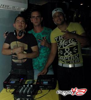 Foto 30 de Agosto 31 del 2013 en Moon Cocktail & Shots