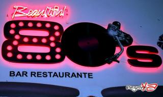 Foto 12 de Beautiful 80`s - Feria 2013 en Mama Bicho