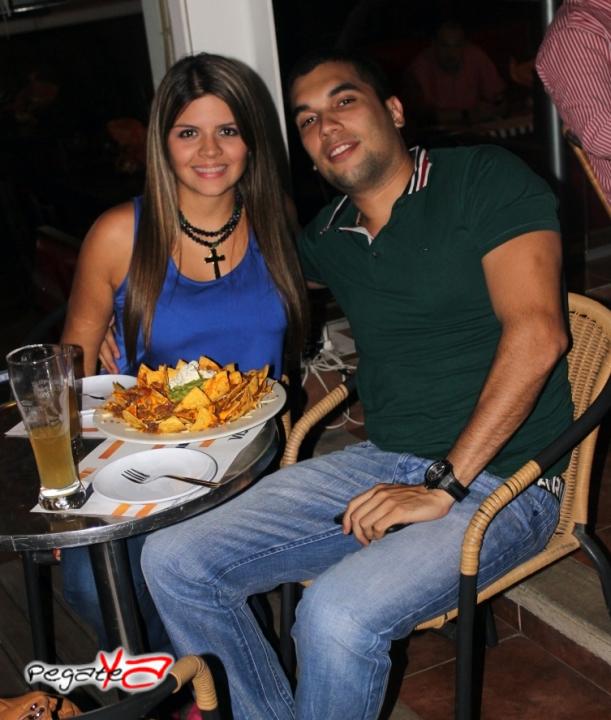 Foto 17 de Charly Food Bar - 3er FDS Octubre en Charly Food Bar, Cali