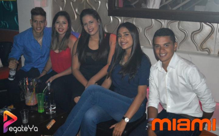 Foto 11 de Miami Bar Cali 2015-07-27 en Miami Bar Cali, Cali