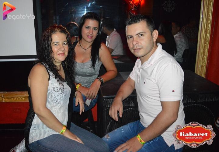 Foto 22 de Kabaret Bar - 3er Fds Dic. 2016 en Kabaret - Granada, Cali