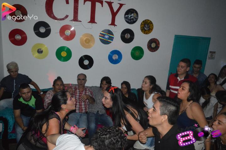 Foto 17 de living 80 - 4to Junio 2016 en Living Ochentas Cali, Cali