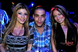 Foto 88 de Discoteca Aqua Medellin - 20 de julio en Discoteca Aqua Medellin, Medellín