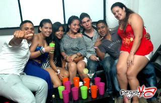 Foto 23 de Abril 13 del 2012 en Babel / Barra Libre Cali, Cali