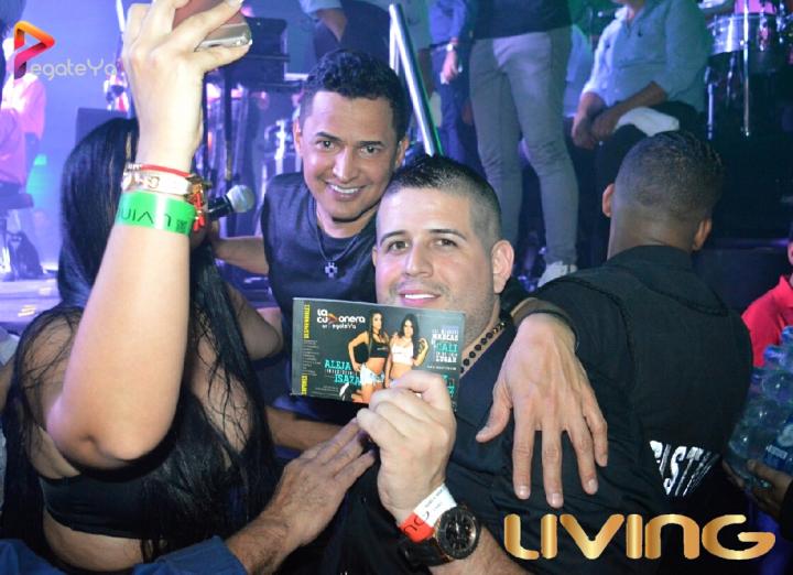 Foto 26 de Living - 1er & 2do Fds Octubre 2016 en Living Night Club, Cali