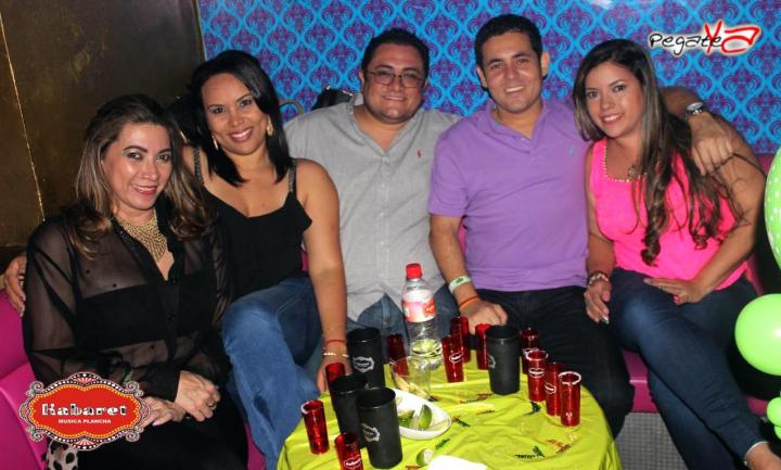 Foto 15 de Kabaret Bar - Sept 27 del 2014 en Kabaret - Granada, Cali