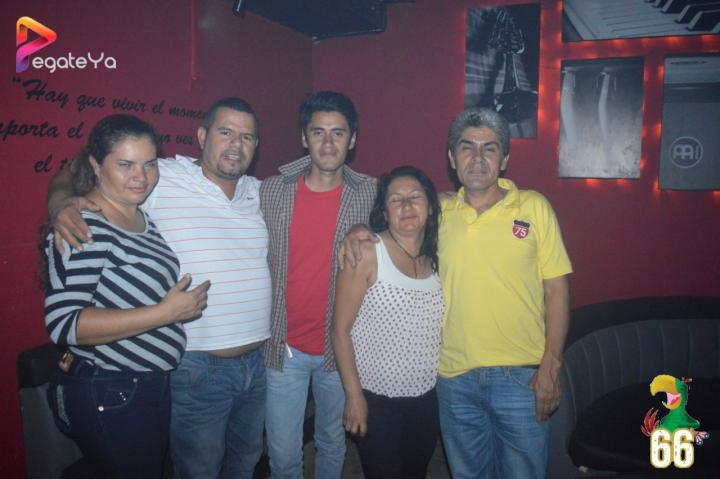Foto 11 de La Lora Bar - 3er FDS Enero 2016 en La Lora Bar, Cali