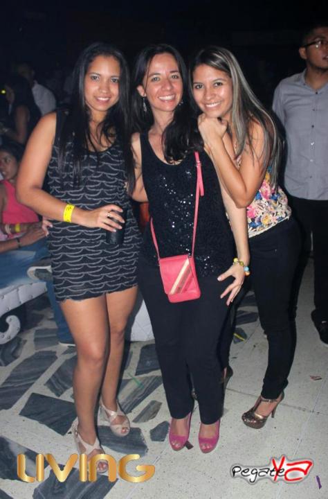 Foto 31 de Living Night Club - Oct 11 en Living Night Club, Cali