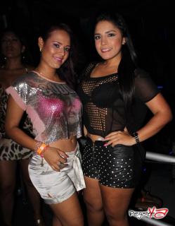 Foto 8 de Holly & Molly Club Glam en Moon Cocktail & Shots