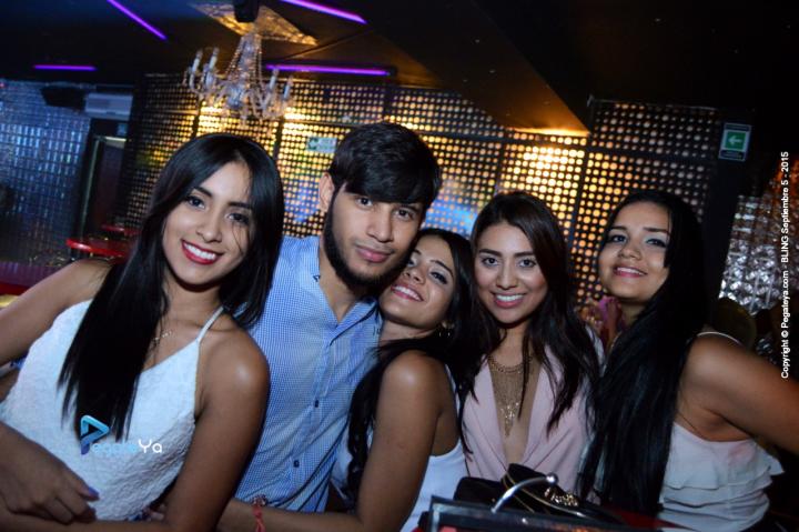Foto 9 de BLING - sabado 5 Sep 2015 en Bar Bling Bucaramanga, Bucaramanga