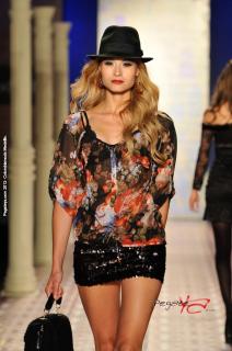 Foto 43 de Pasarela Studio F - 2012 en Fotos Colombiamoda, Medellín