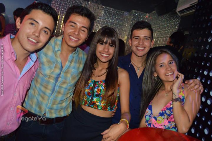 Foto 27 de BLING sabado 17 de enero de 2015 en Bar Bling Bucaramanga, Bucaramanga