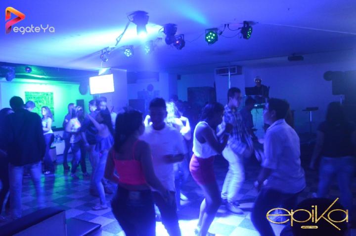 Foto 18 de Epika - 2do FDS Dic. 2016 en Epika Night Club, Cali