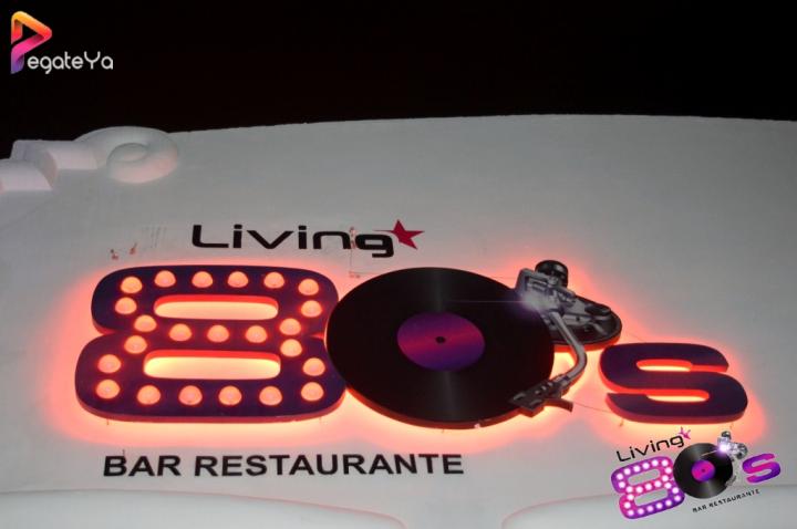 Foto 11 de Living 80´s - Inauguración en Living 80´s, Cali