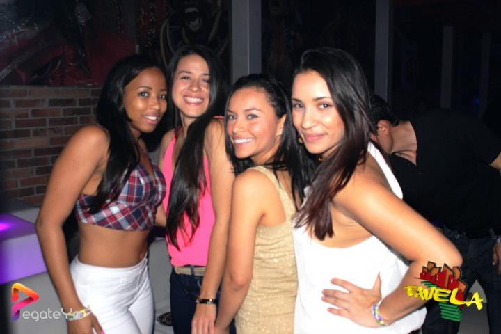 Foto 11 de Favela - 2do FDS Mayo 2015 en Favela Club Menga, Cali