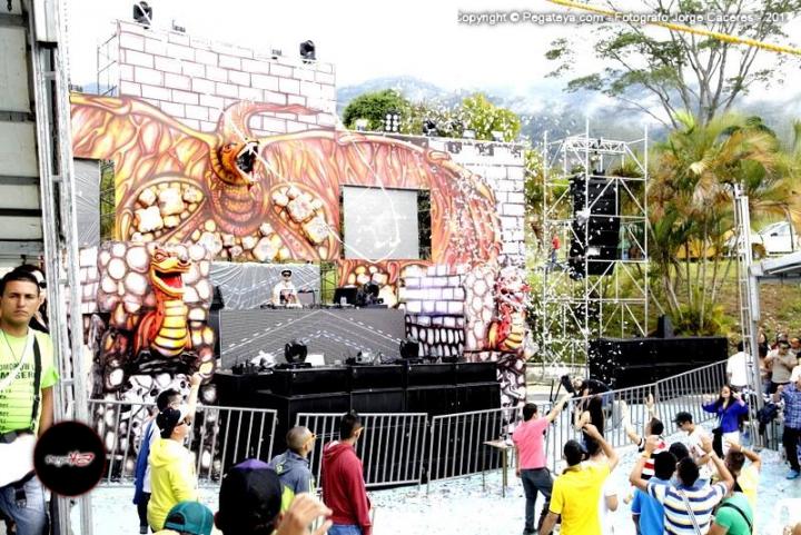 Foto 28 de TOMORROWLAKE Lago Calima en Fiestas Colombia, Medellín