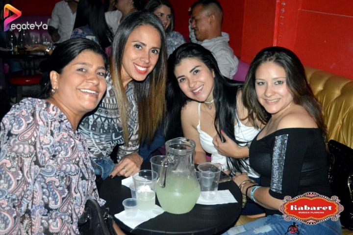 Foto 10 de Kabaret Bar - 4To Fds Mayo 2017 en Kabaret - Granada, Cali
