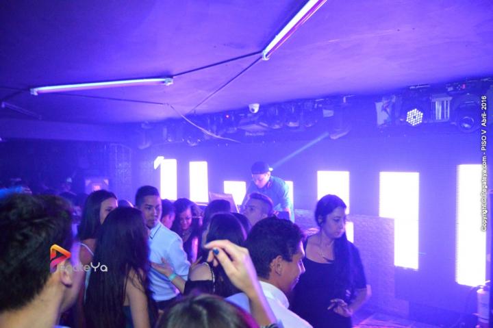 Foto 205 de Piso V - Sabado 9 abril de 2016 en Bar Piso V Bucaramanga, Bucaramanga