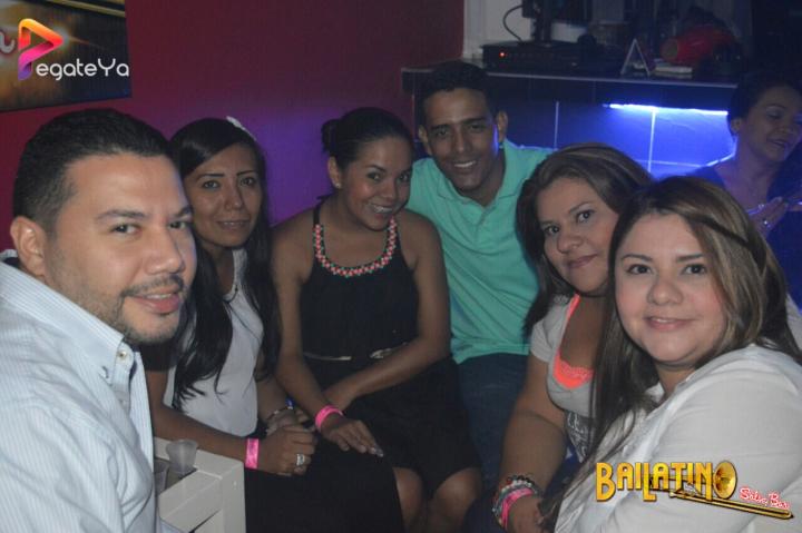 Foto 24 de Bailatino - 2do Fds Abril 2016 en Bailatino - Bar, Cali