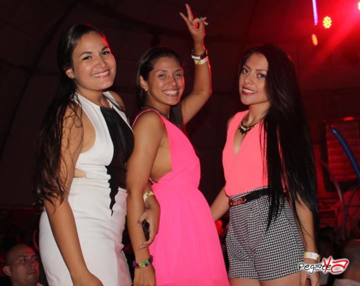 Foto 54 de Lolas Club - 3er FDS Nov 2014 en Lolas Club Menga Cali, Cali