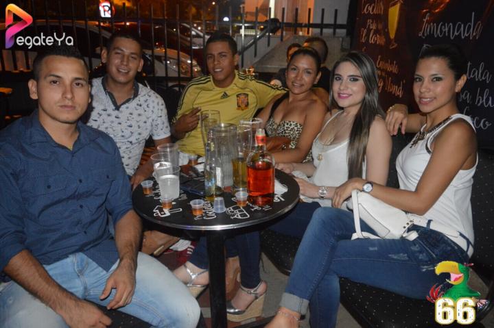 Foto 23 de La Lora - 2do Fds Abril 2016 en La Lora Bar, Cali