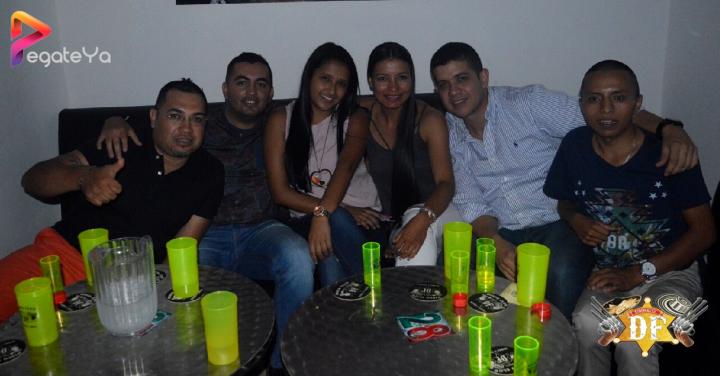 Foto 10 de El DF Club - Amor & Amistad 2016 en El DF Club Discoteca
