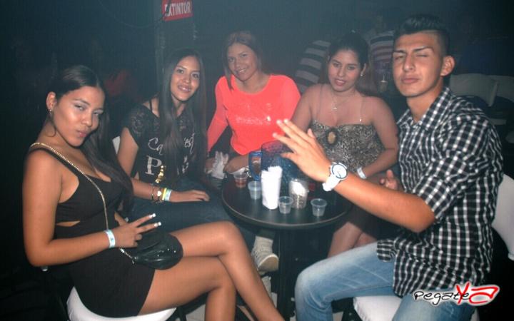 Foto 25 de Ampm Bar - Sept 13 2014 en Am / PM Bar - Cali, Cali