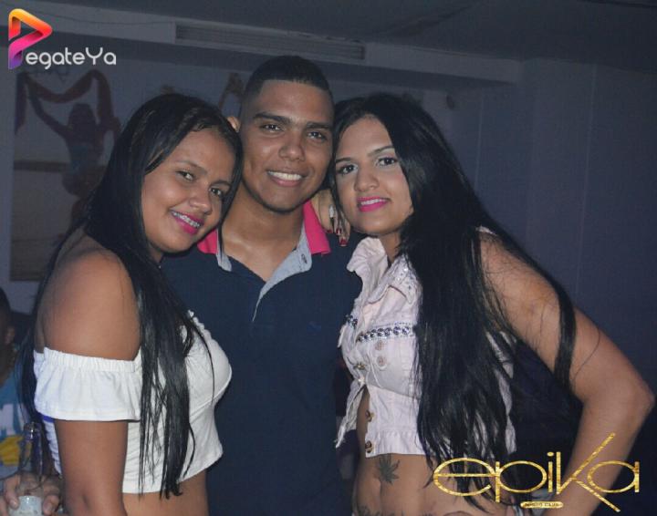 Foto 39 de EPIKA - 4to FDS SEP. 2016 en Epika Night Club, Cali