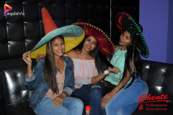 Foto 10 de Chente - 5to FDS Abril 2016 en CHENTE Vallenatos y Rancheras, Cali