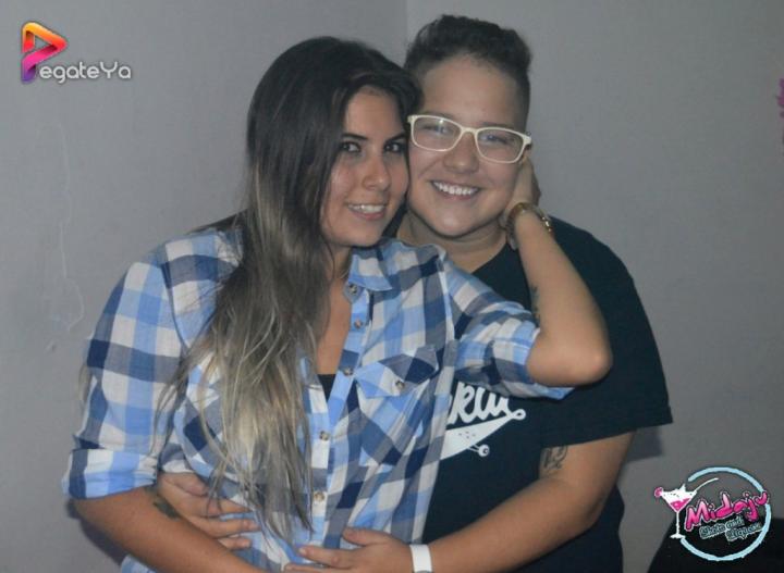 Foto 14 de Midaju - 4to FDS Sept 2015 en Midaju Bar
