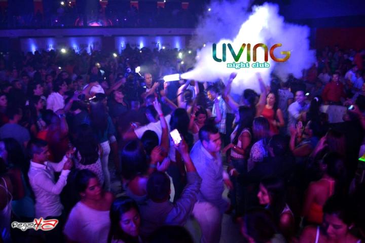 Foto 57 de Living - Feria 2014 en Living Night Club, Cali