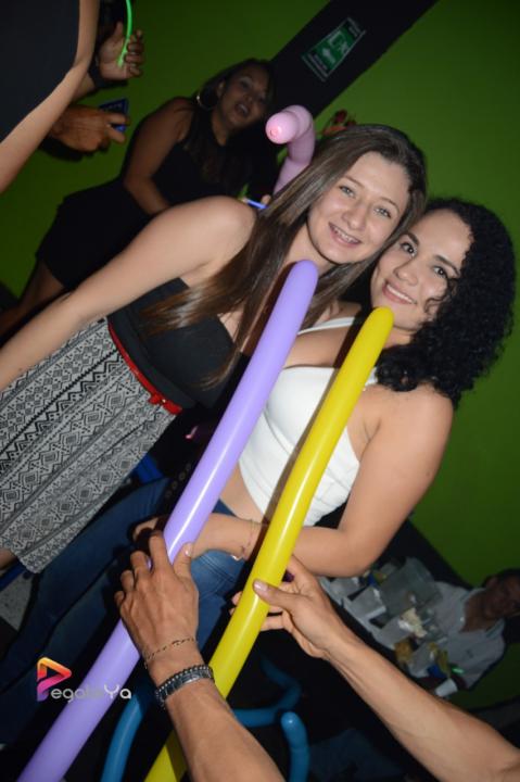 Foto 24 de El Manicomio sábado 18 de julio 2015 en Discoteca El Manicomio Bucaramanga, Bucaramanga