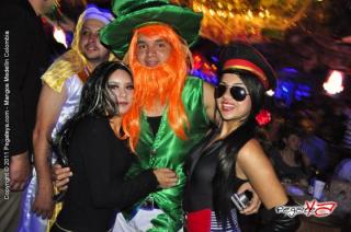 Foto 98 de Mangos Halloween 2011 Dia 2 en Discoteca Mangos Medellin, Medellín