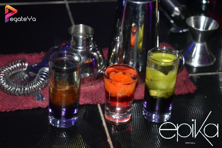 Foto 10 de Epika - 2do FDS Dic. 2015 en Epika Night Club, Cali