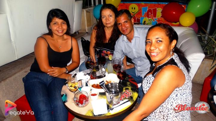 Foto 18 de Blondie - 3er FDS Abril 2015 en Blondie Bar Cali, Cali