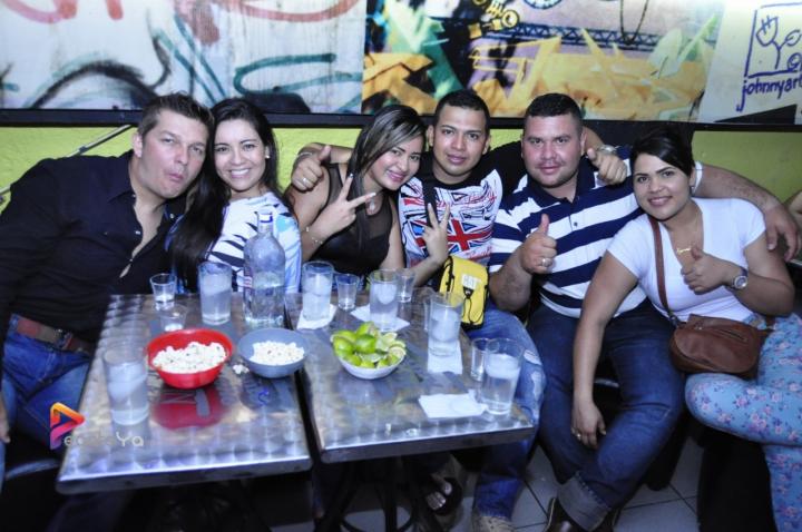 Foto 36 de New York sábado 25 de abril 2015 en Discoteca New York Bucaramanga, Bucaramanga